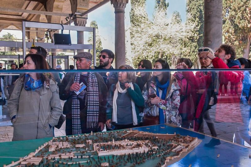 Topkapi Palace & Harem Tour + Bosphorus & Golden Horn Cruise - Topkapi Palace & Harem Tour + Bosphorus & Golden Horn Cruise: Final Thoughts