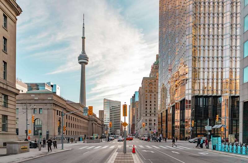 Toronto: 2-Hour Downtown Walking Tour - Why This Tour Stands Out