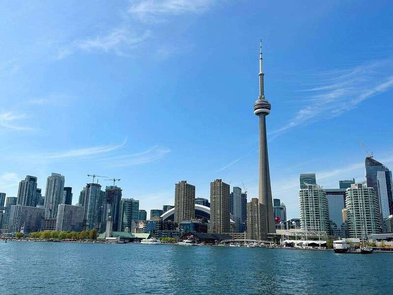 Toronto: City Views Harbor Cruise - Live Narration and Commentary