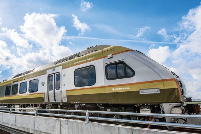 Toronto Express Train Pass to and from Pearson Airport - Key Points