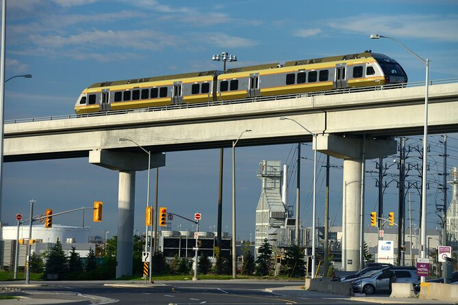 Toronto Express Train Pass to and from Pearson Airport - The Comfort and Convenience of Onboard Amenities