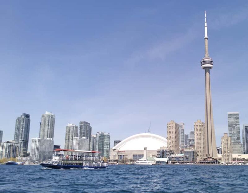 Toronto: Guided Harbour and Islands Sightseeing Cruise - Discover Toronto from Lake Ontario with an Affordable Guided Cruise