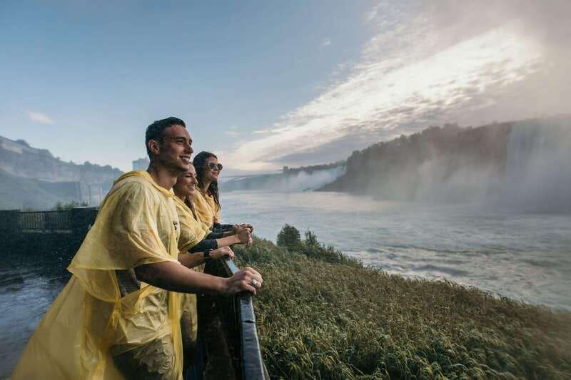 Toronto: Niagara Falls Guided Day Tour, Boat & Skylon Tower - Timing, Pacing, and Flexibility