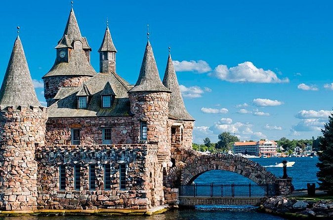 Toronto, Niagara Falls & Thousand Islands VIP 2Day Trip - Cost Breakdown and Whats Included