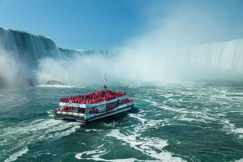 Toronto: Niagara Falls Tour with Cruise and Behind The Falls - Getting Up Close to the Falls: Hornblower Cruise or Alternatives