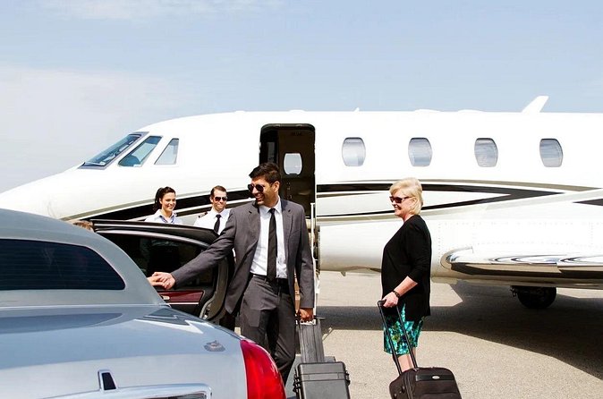 Toronto Pearson Airport Private Transfer Service to Niagara Falls - Reliability and Booking Flexibility