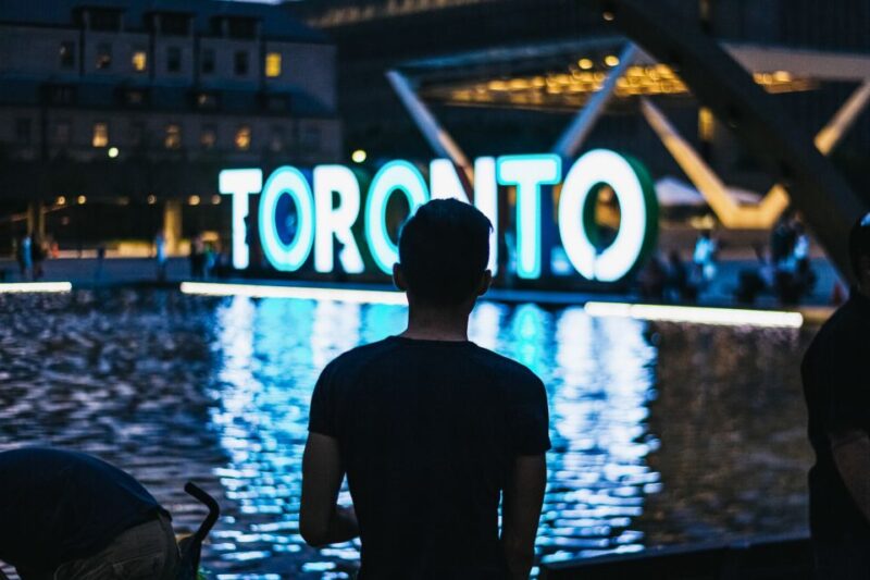 Toronto Premium Night Driving Tour with Tower Entry - How the Tour Balances Sightseeing and Comfort