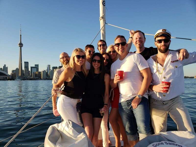Toronto: Sailing Yacht Cruise of Toronto Harbor and Islands - Key Points