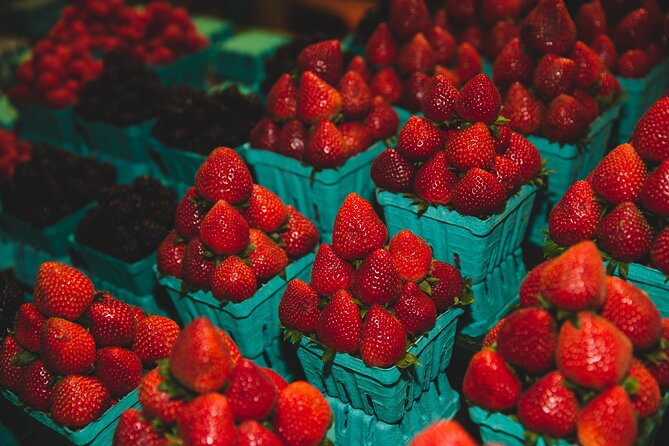 Toronto: St Lawrence Market Food Tour with 6 Food Tastings - The Secret Dish: A Special Surprise