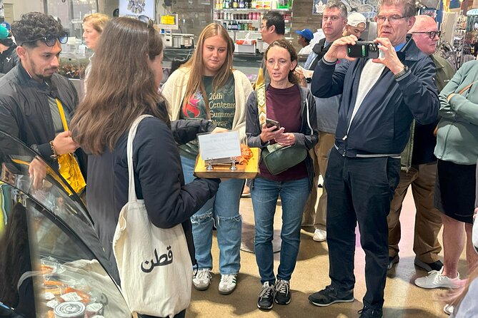 Toronto: St Lawrence Market Food Tour with 6 Food Tastings - Logistics: Meeting Point and Group Size