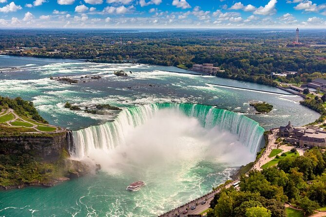 Toronto To Niagara Falls Half Day Private Tour Upto 6 People - Pickup and Transportation: Convenient and Comfortable