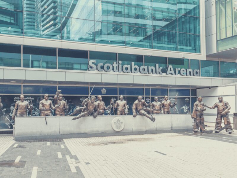 Toronto: Toronto Maple Leafs Game Ticket at Scotiabank Arena - Final Tips for Attendees