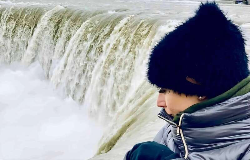 Toronto: Winter Niagara Falls Tour with Attractions Package - Exploring Niagaras Top Winter Attractions: Journey Behind the Falls