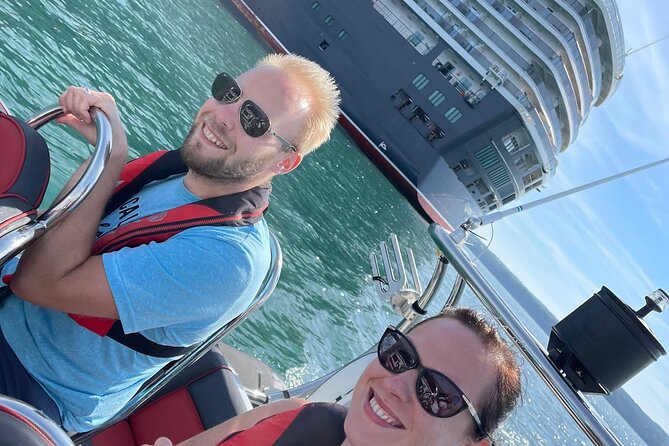 Torquay Coastal RIB Seafari - The Guide: Expertise and Entertainment