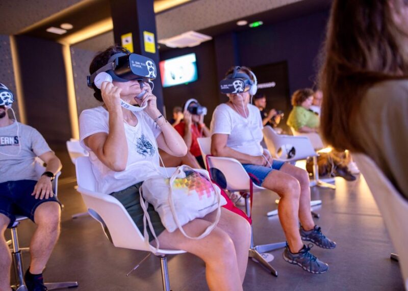 Torremolinos/Benalmadena: Nerja Caves Tour with Frigiliana - Key Points