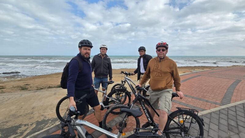 Torrevieja: Natural Parks e-Bike Tour - The Guided Tour Experience