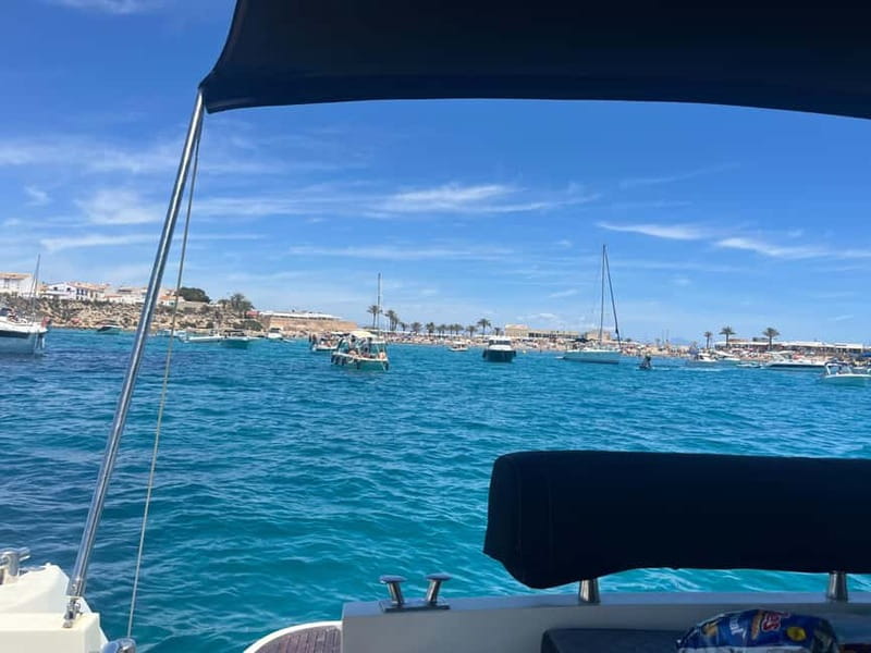 Torrevieja: Private Boat tour with Local Skipper - Swimming and Snorkeling in the Best Coves