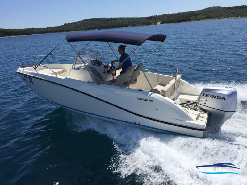 Torrevieja: Rent a boat without a license - Torreviejas Coastal Cruise: Drive Your Own Private Boat