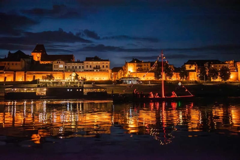 Toru: Toru at Night from a Boat on the Vistula - Booking and Flexibility Options