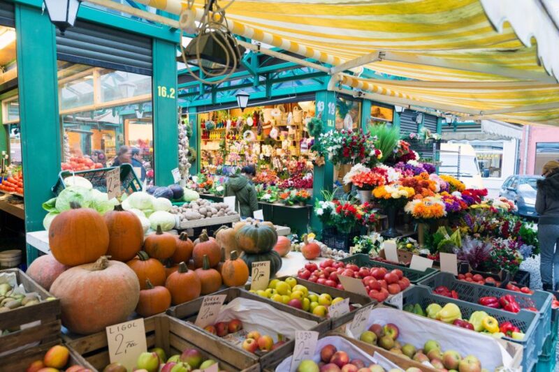 Torun Private Traditional Polish Food Tour - Guided Walking Tour of Torun Old Town Highlights