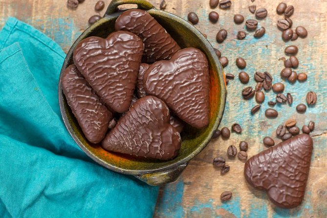 Torun Small Group Tour from Warsaw with Lunch - Key Points