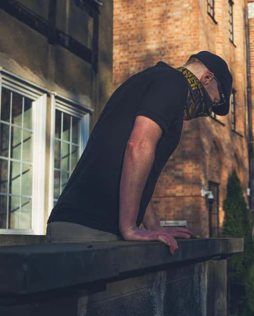 Torun: Spy-Themed Walk & Game with Host - The Role of the Local Host and Materials