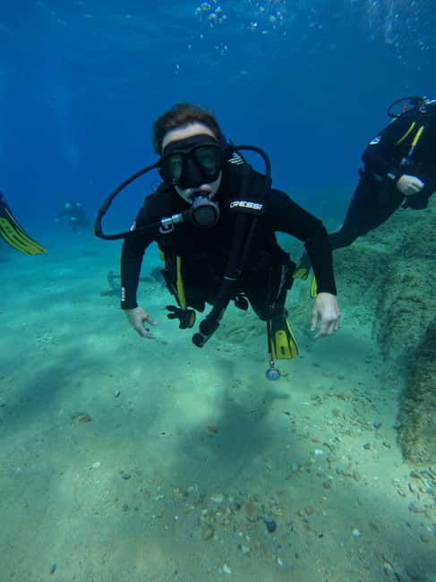 Tossa de Mar: PADI Discovery Scuba Diving in Costa Brava - Safety First: Medical and Health Considerations