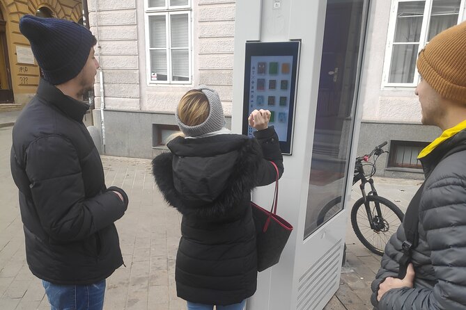 Total walking tour of Downtown Zagreb with Funicular ride and tasting included - Exploring Dolac Market and Traditional Croatian Fare