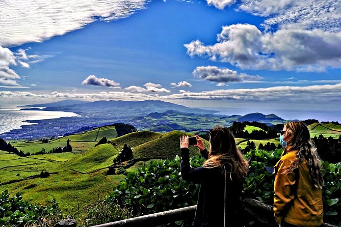 Totally personalized private tour to Sete Cidades and Lagoa do Fogo (west) - Key Points