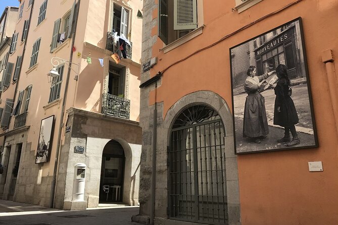 Toulon Food Tour A Full French Meal Experience by Do Eat Better - Biscuit Maker’s Shop and Sweet Selection