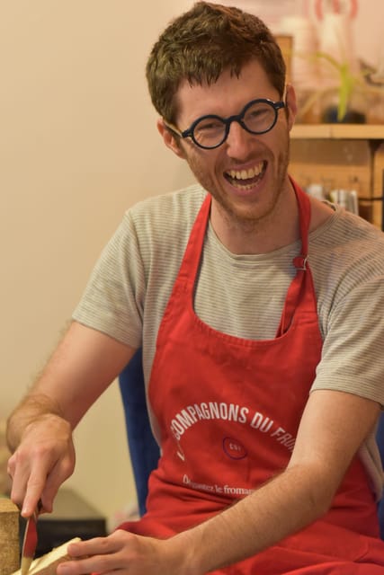 Toulouse : Cheese & wine tasting workshop with a cheesemaker - Perfect Pairings: Two Organic Wines and Surprises
