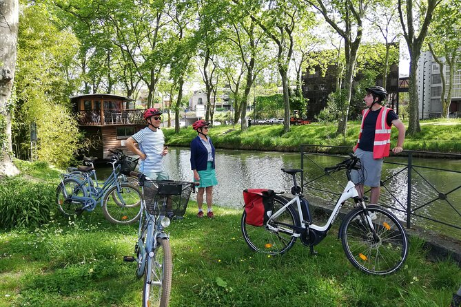 Toulouse Gourmand by bike - Strolling Along the Garonne River Banks