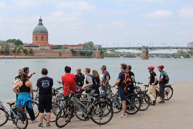 Toulouse Gourmand by bike - The Bike and Group Experience