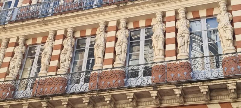Toulouse: Tour of old Toulouse on a Brompton folding bike - Who Will Enjoy This Tour Most?