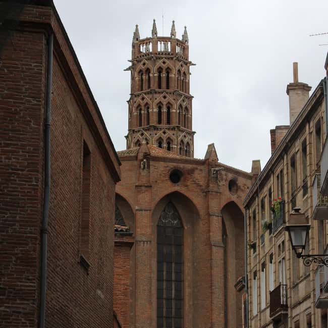 Toulouse: Urban Safari in Toulouse, guided photo walk, and photo spots - Scenic Views at Le Pont Neuf