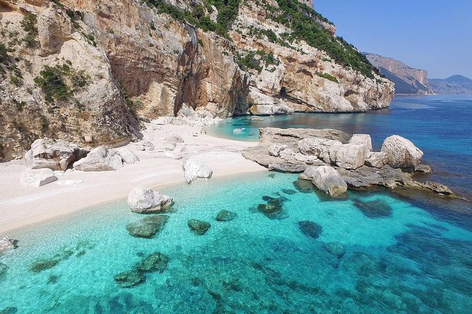 Tour along the coast of Baunei: a unique experience - Navigating the Baunei Coast by Rubber Dinghy