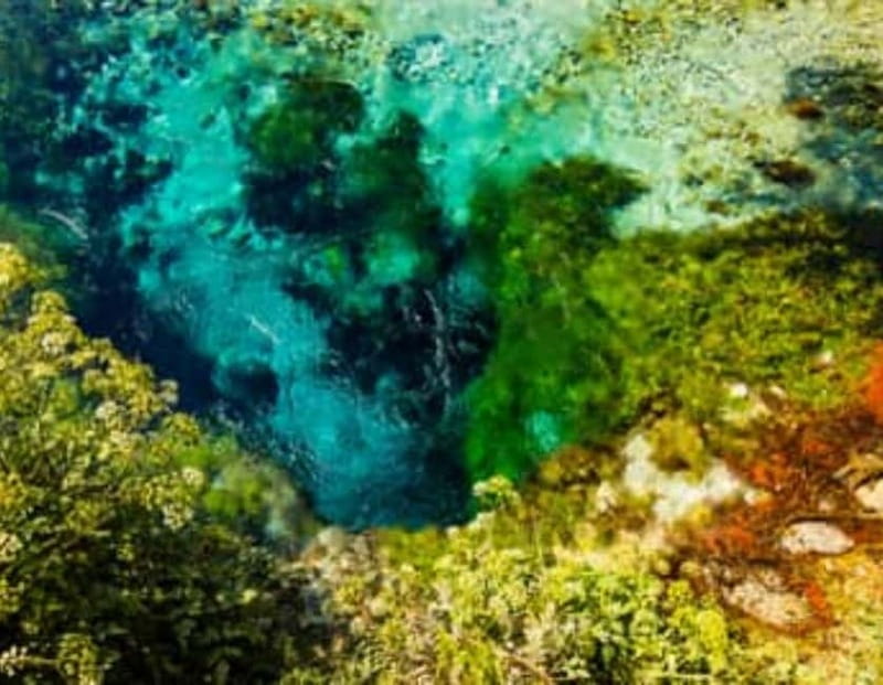 Tour and guide Blue Eye- Gjirokaster - Scenic Drive and Overview of the Itinerary