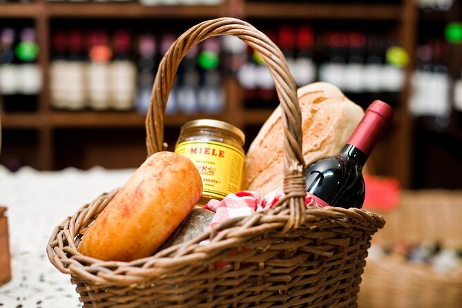 TOUR and TICKETS, VISIT TO THE MILL AND EVO OIL TASTING - Shopping for Local Products and Souvenirs