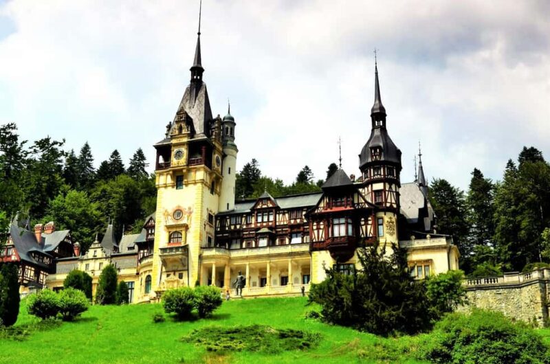 Tour: Bucharest to Peles & Dracula Castles & Medieval Brasov - Discover the Legend of Bran Castle, the Dracula Fortress