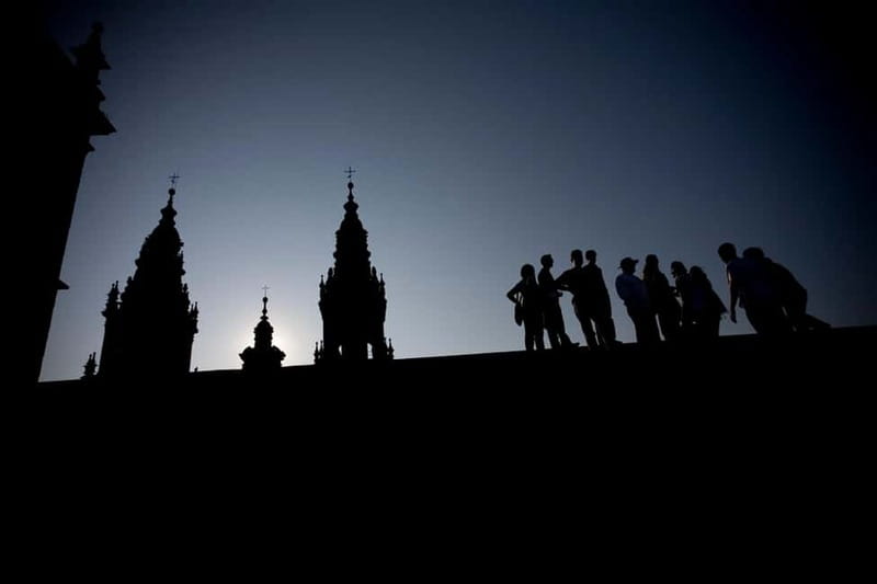 Tour Cathedral of Santiago with roofs & Portico de la Gloria - Booking and Cancellation Policies