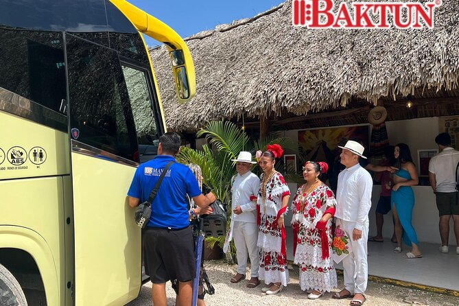 Tour Chichen Itza 2 Cenotes Suytun and Ik-kil - Transportation and Group Size