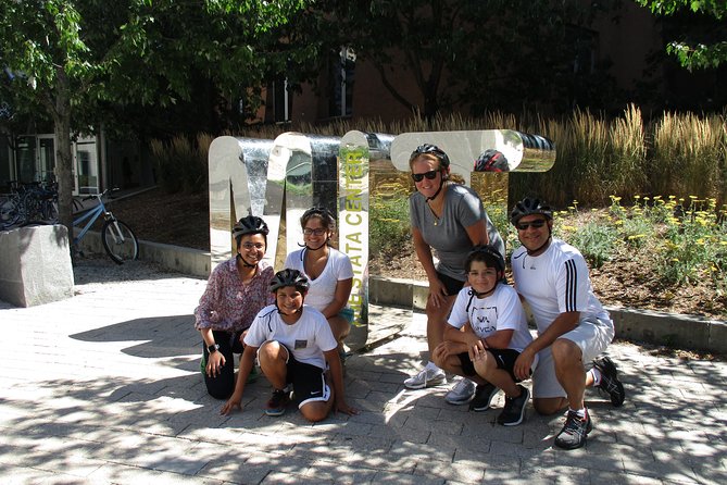 Tour de Cambridge Guided Bicycle Tour - Comfortable and Expert-Led Bike Experience