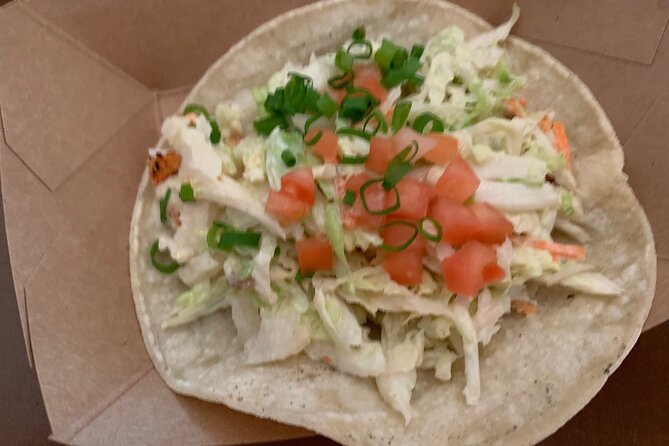 "Tour de Honolulu" Foodie Bike Tour - Exploring Honolulu’s Historic Canal and Iconic Landmarks