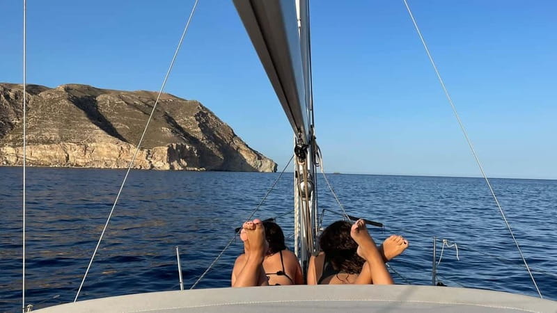 Tour en velero por el Cabo de Gata - Exploring Cabo de Gatas Best Coves and Landmarks