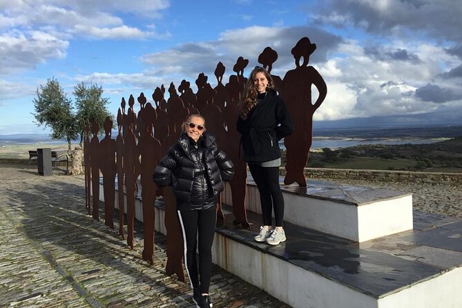 Tour Evora and Alentejo in a private tour - The Iconic Chapel of Bones and the Medieval Atmosphere