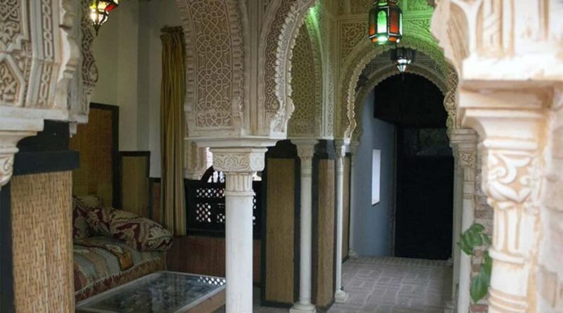 Tour from Alicante to Casa Morisca in Crevillente with Tea and Pastries in a Van - A Gastronomic Journey Through Tea and Pastries