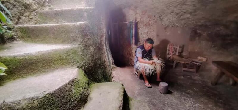 Tour from Mérida to Campeche: Jipijapa hat, history, regional food. - Walking through Campeche’s Colonial Historic Center