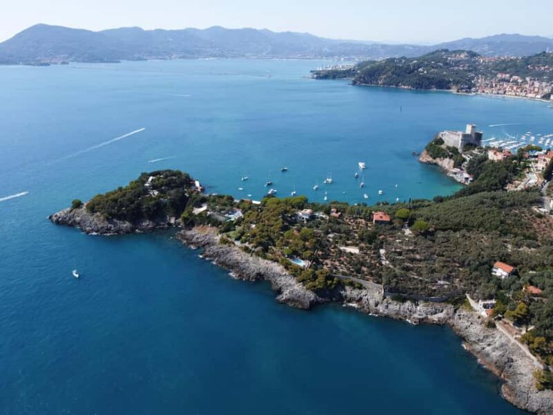 Tour Golfo dei Poeti - shared tour - Discover the Charm of Ligurias Golfo dei Poeti on a Shared Sailing Tour