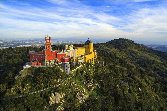 Tour group Sintra : Pena Palace, Regaleira, Cabo DA Roca and Cascais - The Iconic Cabo da Roca