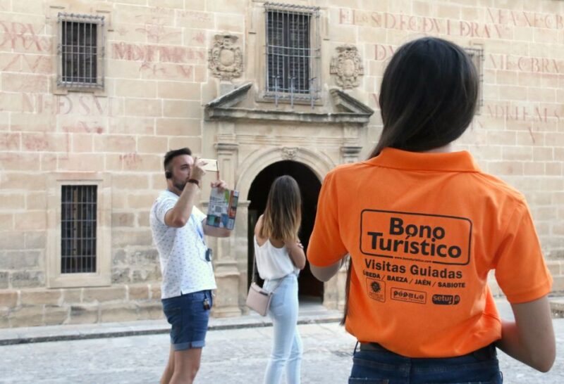 Tour histórico Úbeda y Baeza con Sinagoga del Agua - Exploring the Landmarks of Baeza with Tickets
